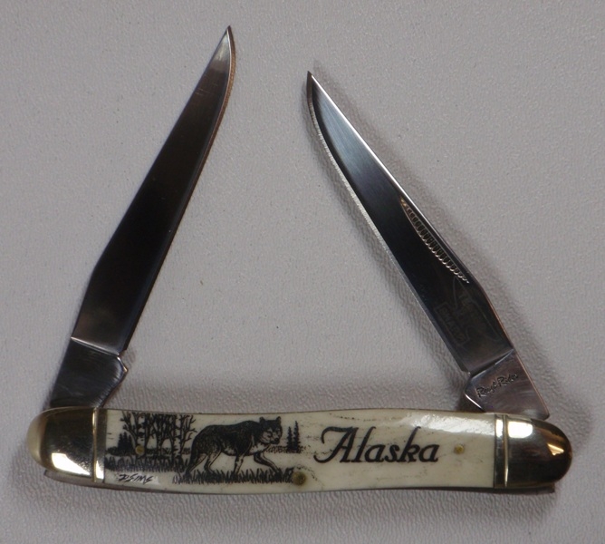 4 Inch Bone Handle 2 Blade Pocket Knife with Scrimshaw Artwork