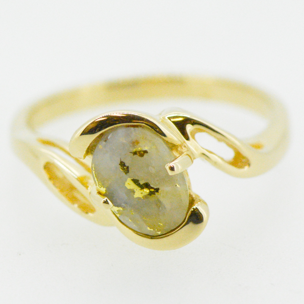 Ladies 9x7 mm Gold Quartz Ring - Alaska Mint