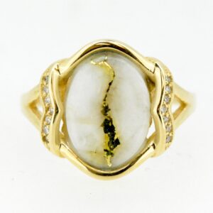 Ladies Gold Quartz & Diamond Ring