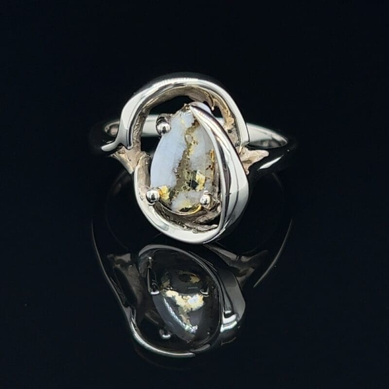 White gold quartz ring
