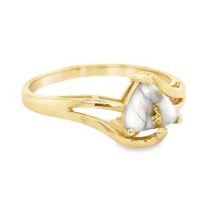 This ladies gold quartz ring is a piece of fine jewelry that could be a great gift from Alaska