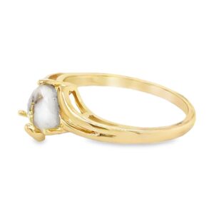 This ladies gold quartz ring is a piece of fine jewelry that could be a great gift from Alaska