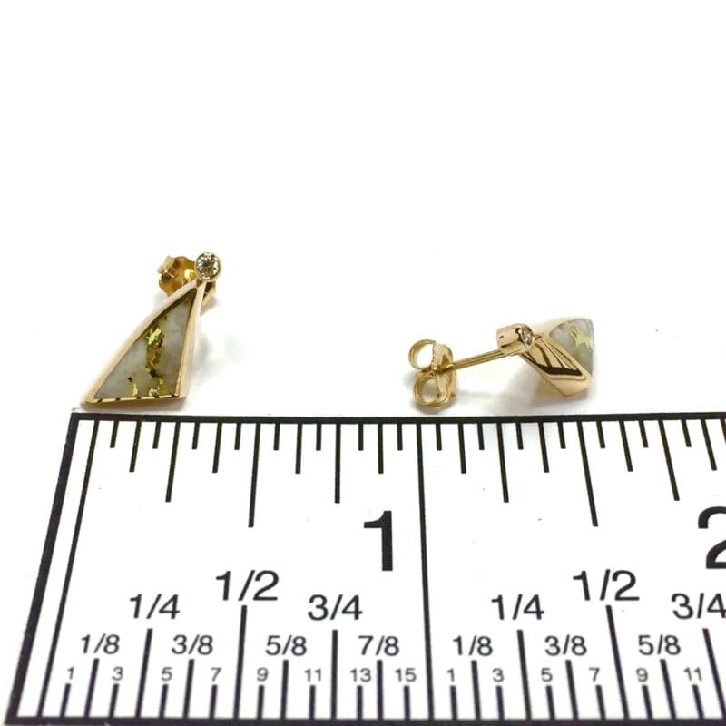 Gold Quartz Triangle Earrings Inlaid with Diamonds