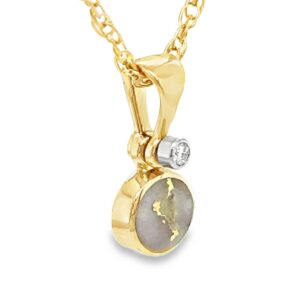 This gold quartz round pendant is a great gift to bring back from Alaska.