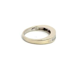 Estate ring, Alaska Mint, .35 Diamonds, Estate 071230 $545