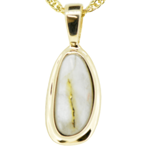 Gold quartz pendant, Alaska Mint