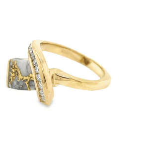 Ladies Gold Quartz & Diamond Ring, Alaska Mint