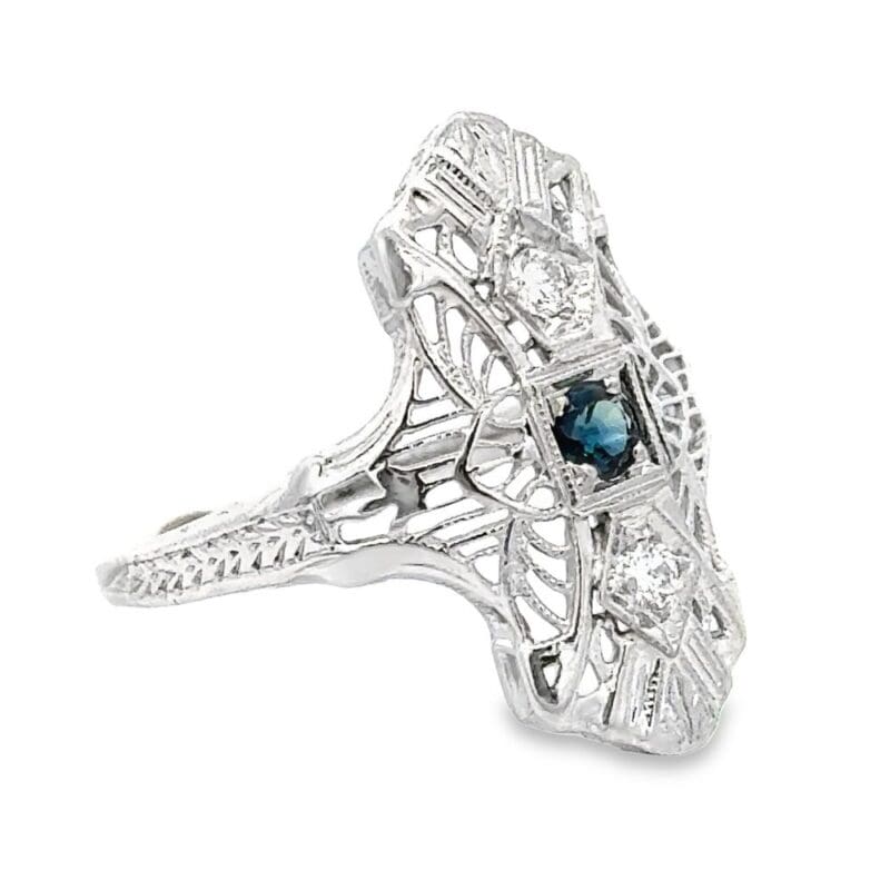 Sapphire & Diamond 18k Ring, Alaska Mint
