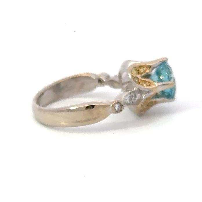 Blue Zircon 18k Ring with Diamonds 075605 - Image 2