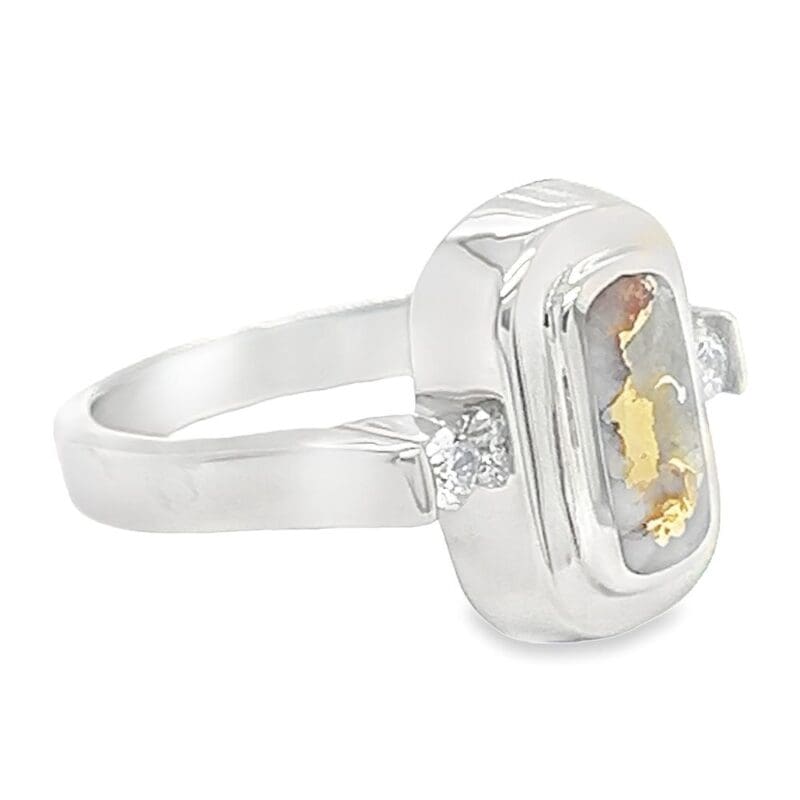 Ladies Diamond White Gold Gold Quartz Ring, Alaska Mint