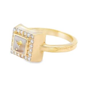 Gold Quartz Ring Square Inlaid Diamonds Design, Alaska Mint