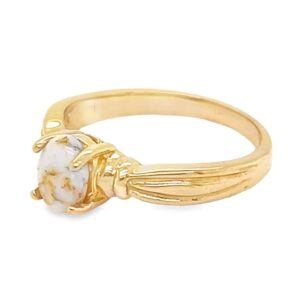 Ladies Gold Quartz Ring, Alaska Mint
