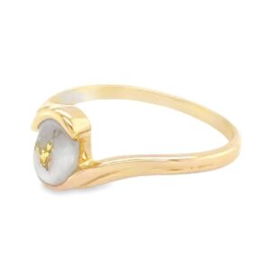Ladies Gold Quartz Ring, Alaska Mint