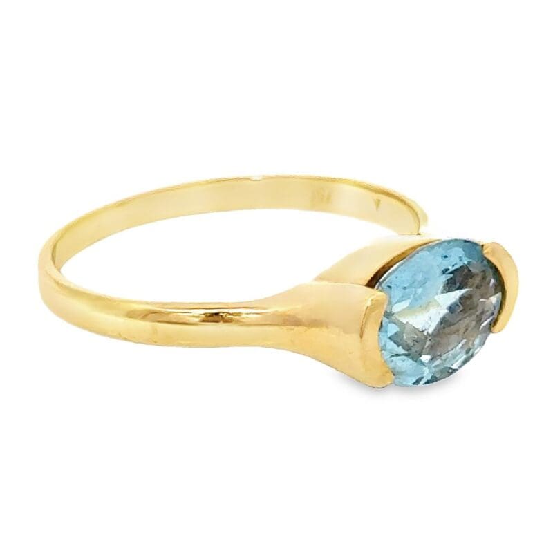 Aquamarine 18k Gold Ring, Alaska Mint