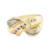 This beautiful gold quartz & diamond ring is expertly crafted in yellow gold.