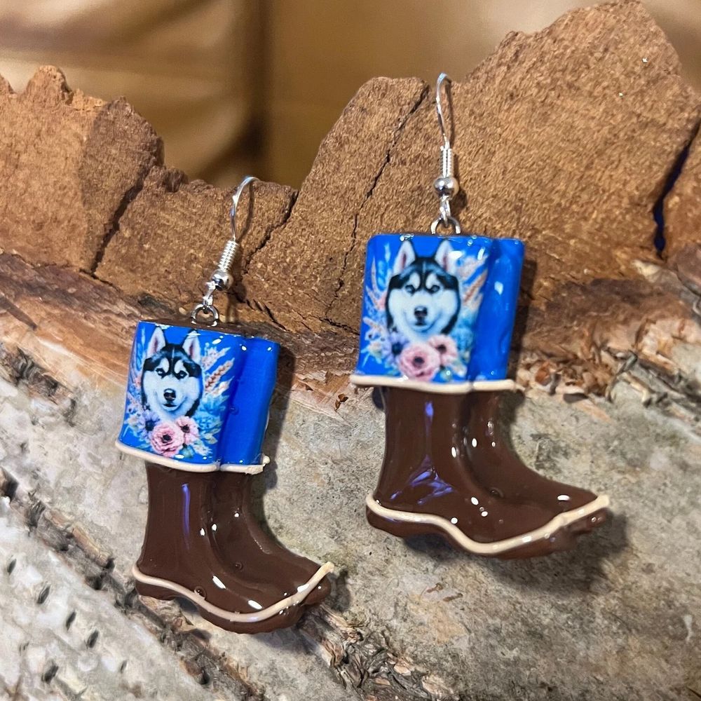 Blue Husky Mini Boot Clay Earrings, Alaska Mint