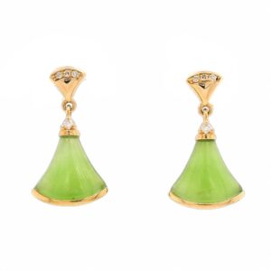 These Alaskan jade rose gold earrings are a great gift for you and set in 18k gold