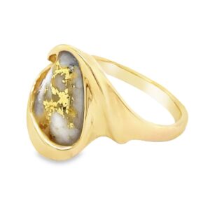 This gold quartz ring is a special gift to remember Alaska by
