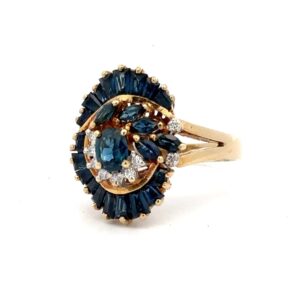 Estate Lady's Blue Sapphire & Diamond Ring