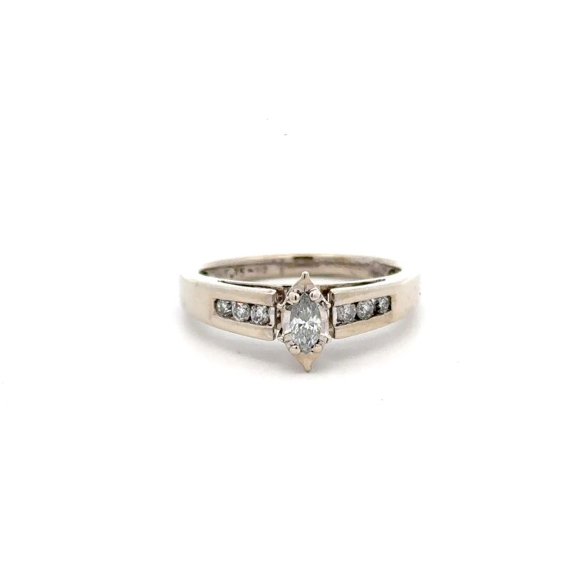 Estate Ladies Diamond Ring