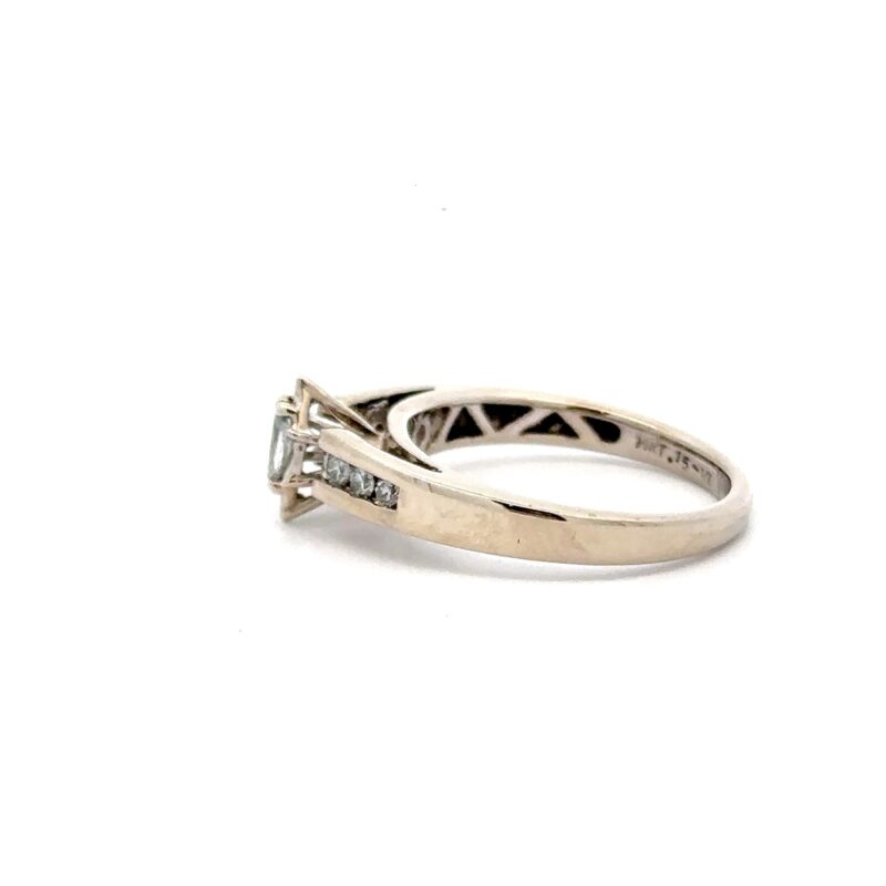 Estate Ladies Diamond Ring - Image 2