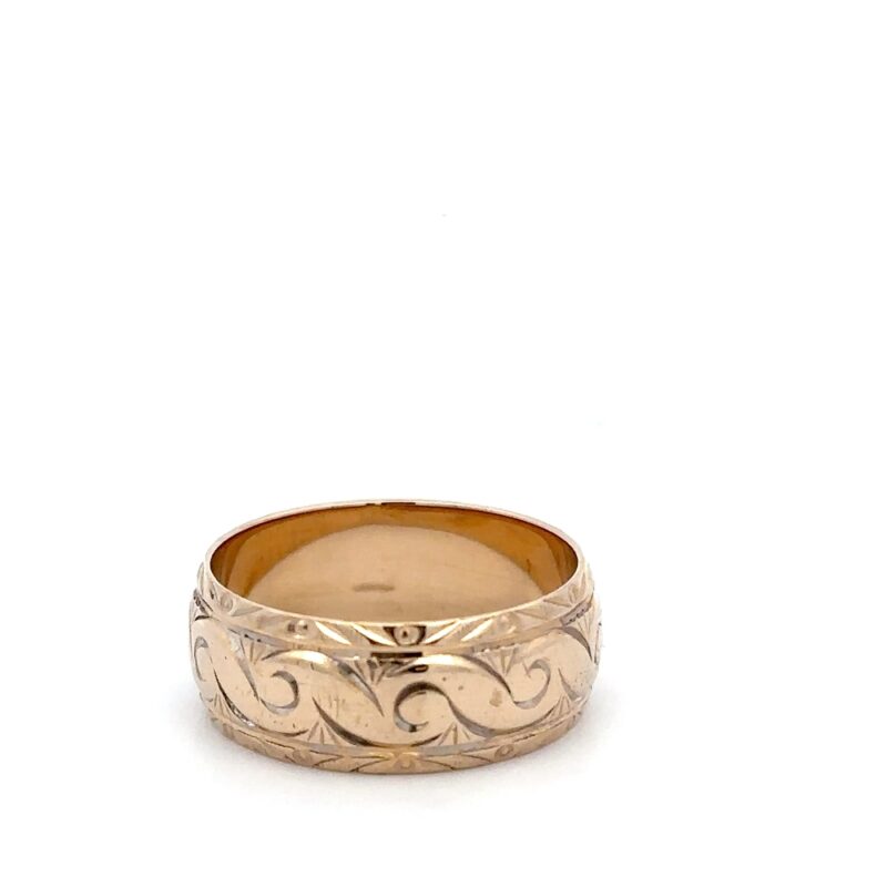 Estate Men's Carved Ring - Image 2