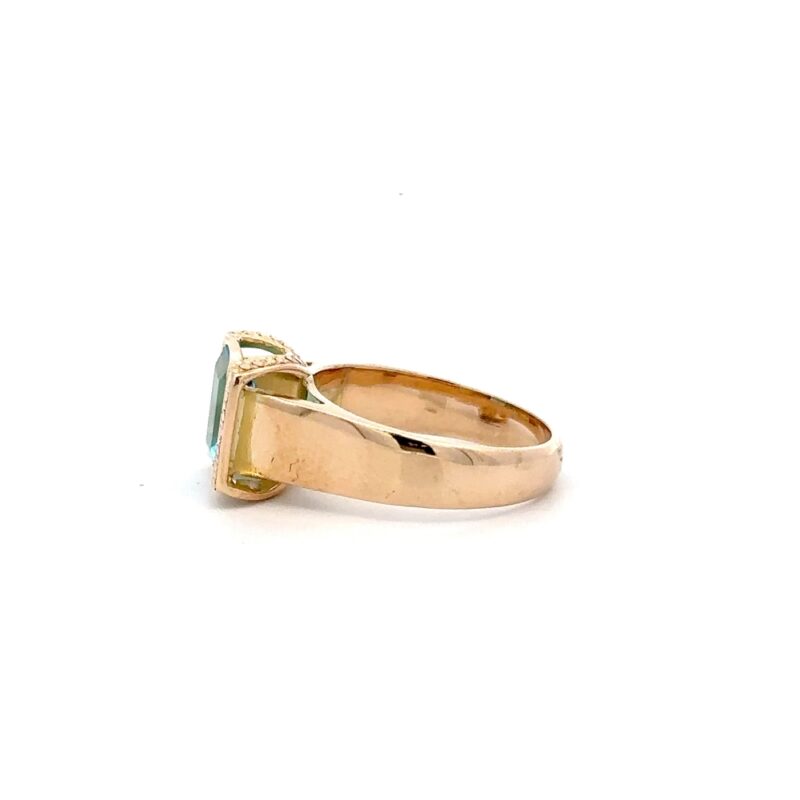Estate Ladies Blue Topaz Ring - Image 2
