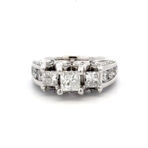 Estate Lady's Diamond Ring