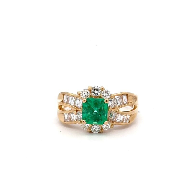 Estate Ladies Emerald Ring