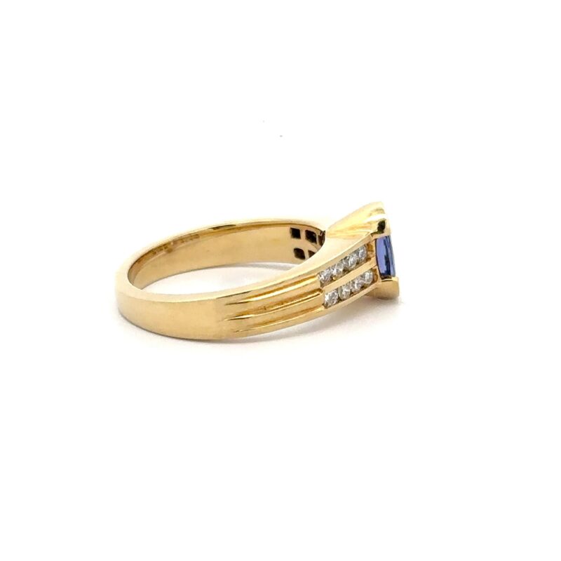 Estate Ladies Tanzanite Ring - Image 3