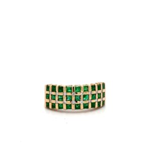 Estate Ladies Emerald Ring