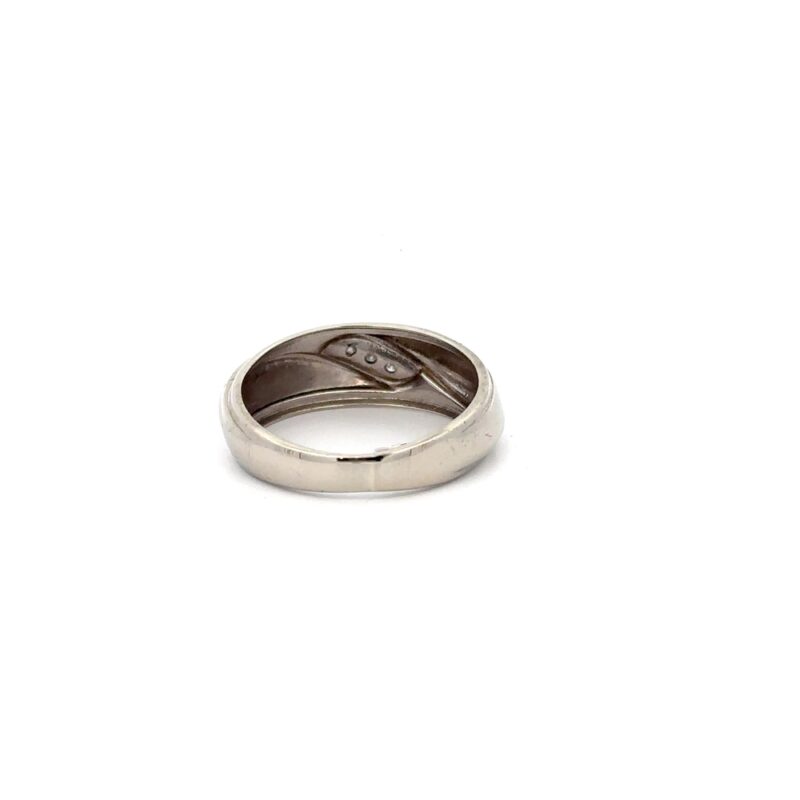 Estate White Gold & Diamond Ring - Image 4