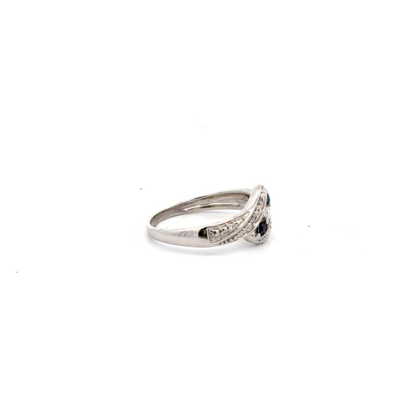 Estate Ladies Sapphire & Diamond Ring - Image 2