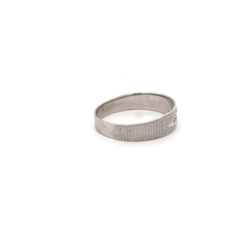 Estate White Gold & Diamond Ring - Image 3