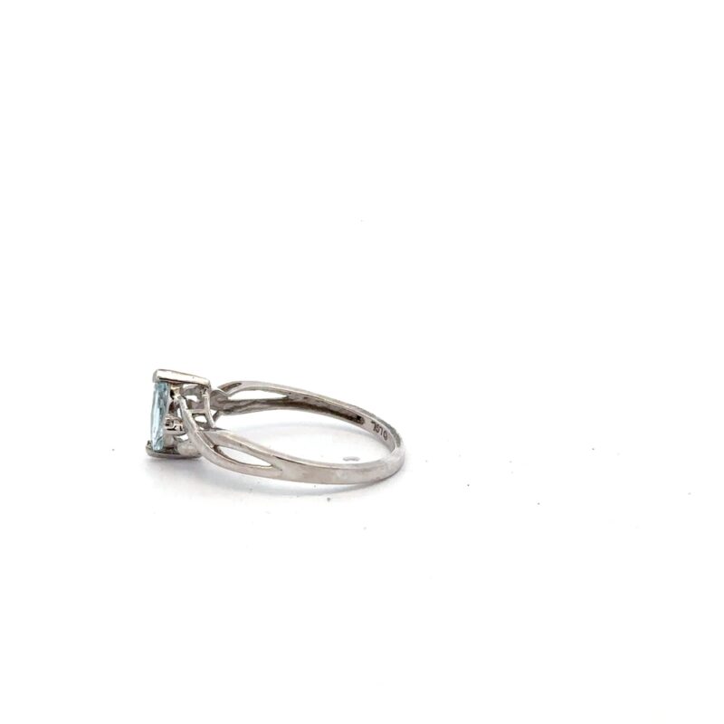 Estate White & Blue Topaz Ring - Image 4