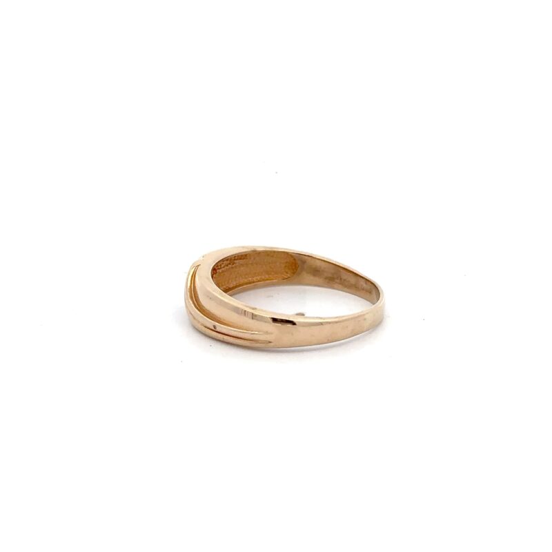 Estate Gold & Diamond Ring - Image 4