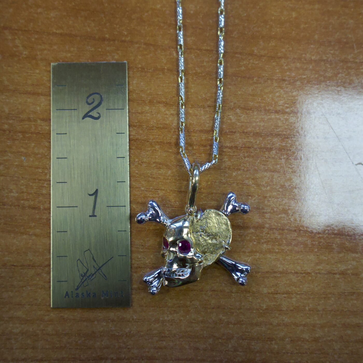 Medium 18k & Nugget "Golden Skull" Pendant - Image 5