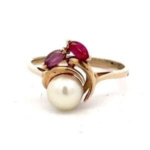 Estate Pearl Ladies Ring 071460