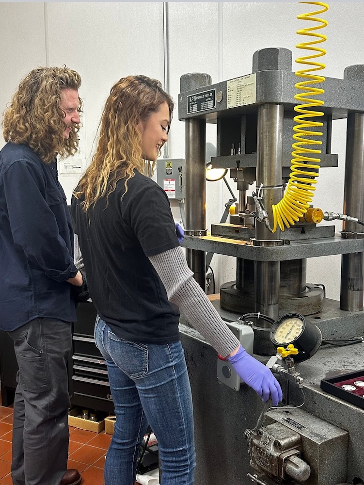 2026 Official State of Alaska "Bear Cub" Medallion - Image 8