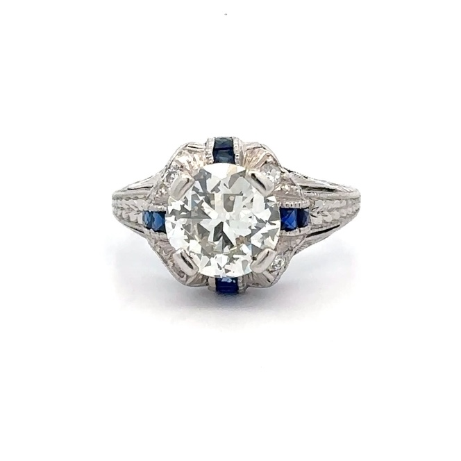 Lady's Estate Vintage Diamond & Sapphire Ring 078164