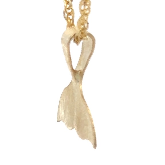 14K Gold Whale Tail Estate Pendant 078830 - Image 2