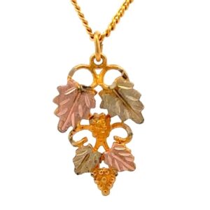 Estate Black Hills Gold Pendant 090111