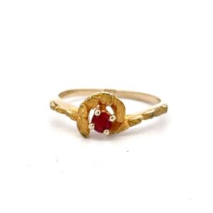 Estate Gold Nugget & Ruby Ladies Ring 090160