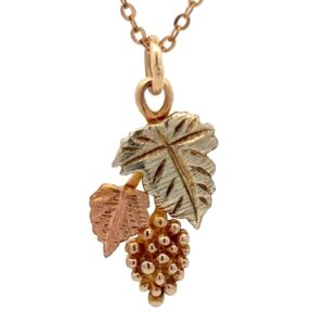 Estate Black Hills Gold Pendant 090176