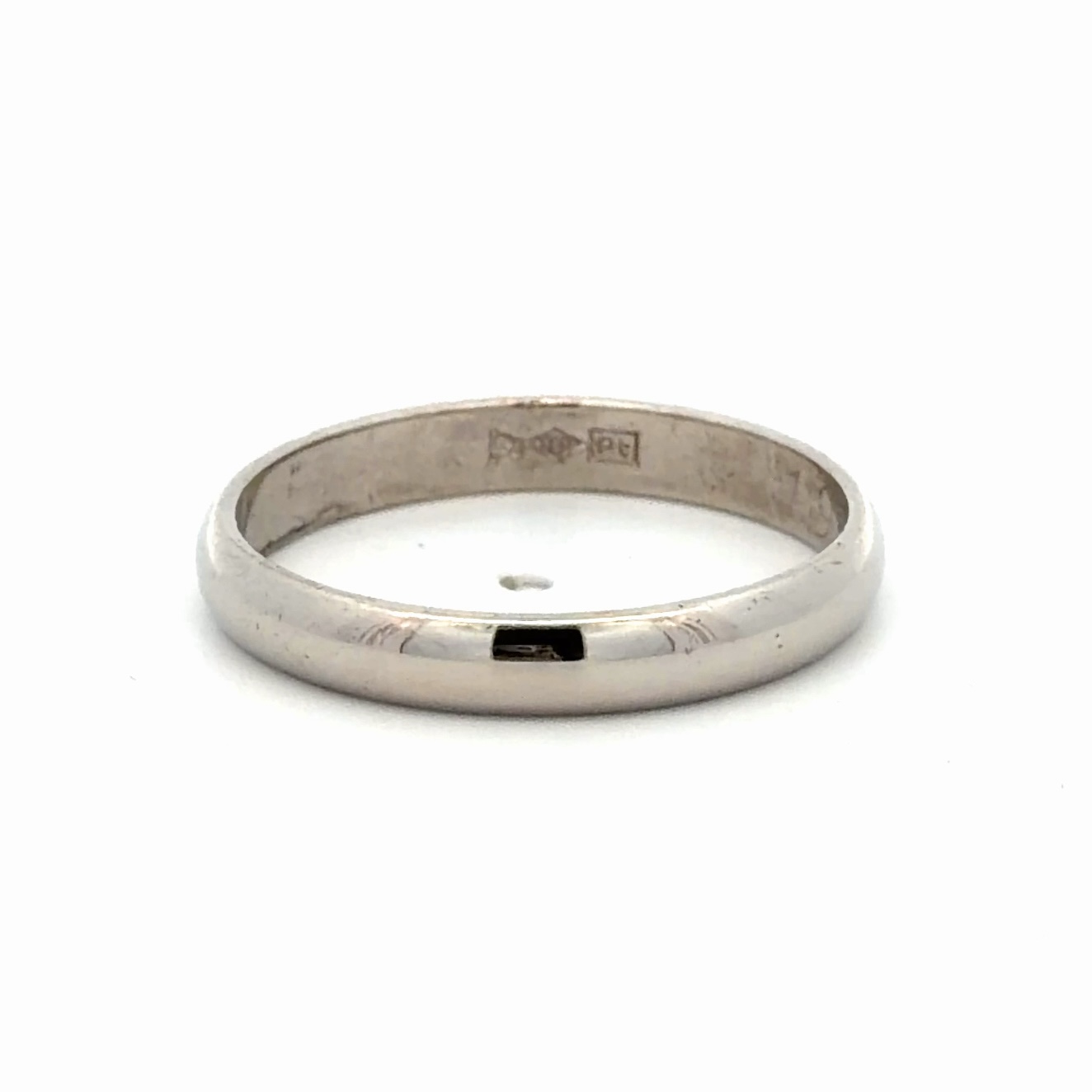 Lady's Estate Platinum Band 072042