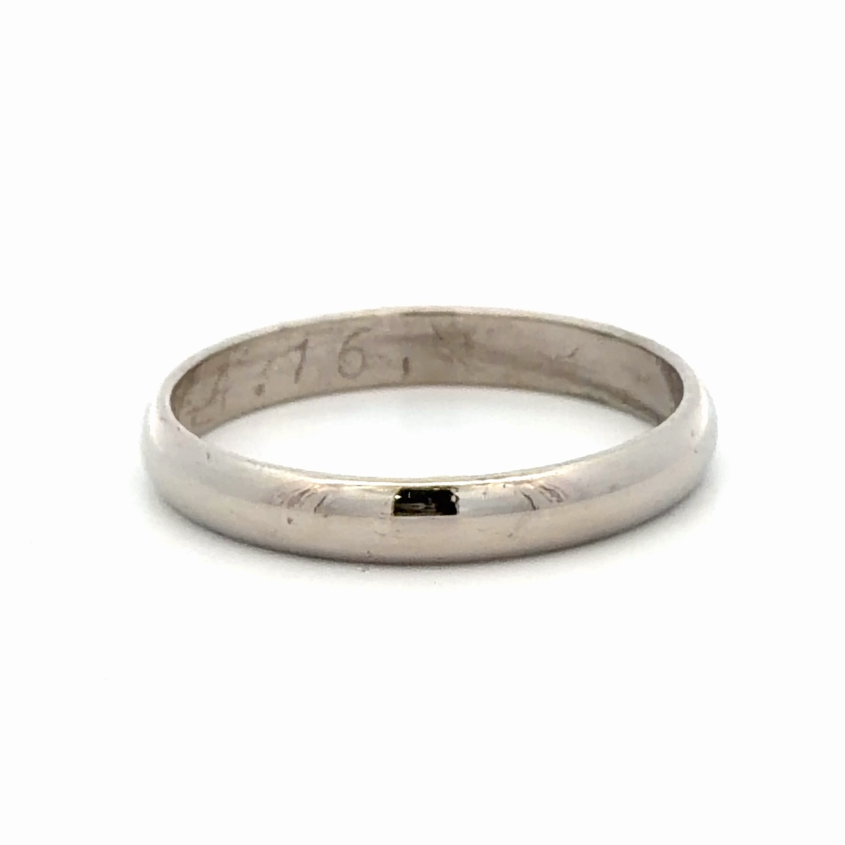 Lady's Estate Platinum Band 072042 - Image 3