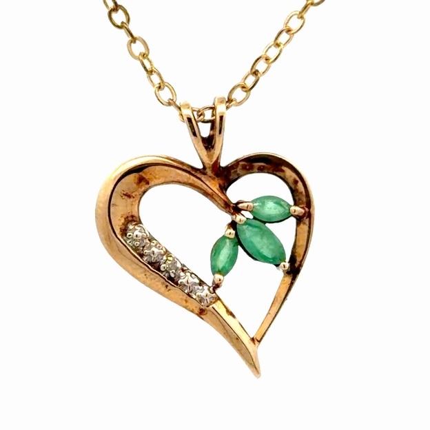 Lady's Emerald Estate Heart Pendant 090055